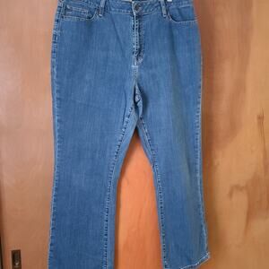 Womens LL Bean Denim Jeans Blue 16 Petite Straight Leg Classic Fit